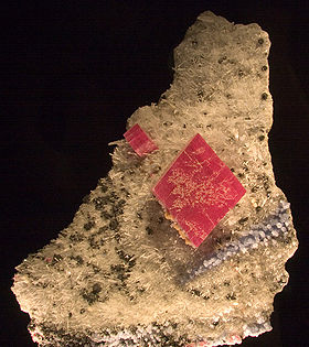 Alma King rhodochrosite.jpg