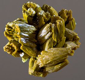 Pyromorphiteussel1.jpg